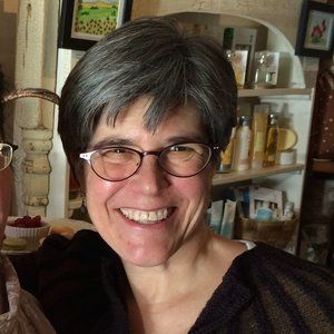 Lynn D.
